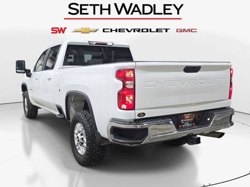 Used 2023 Chevrolet Silverado 2500 LT image 5