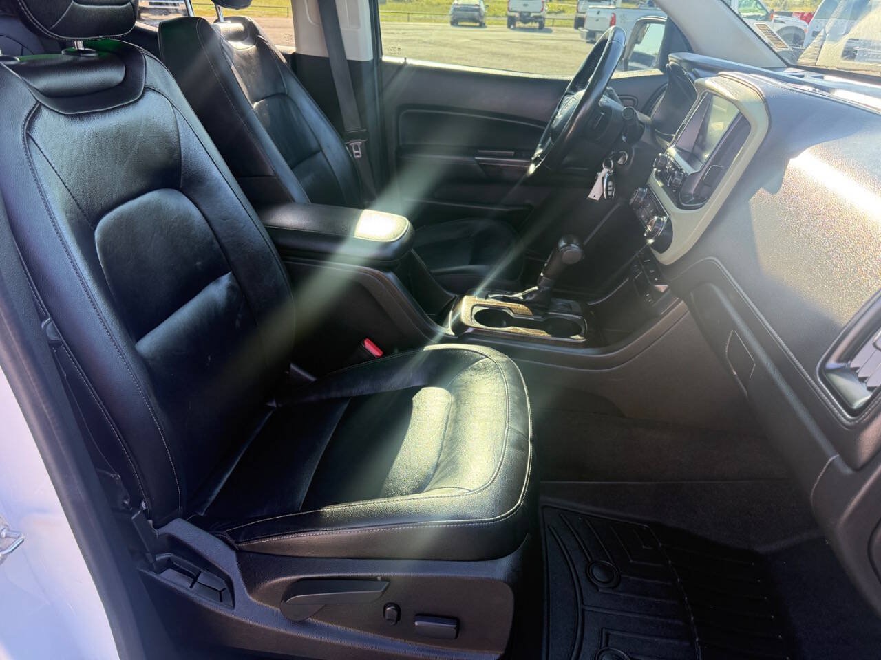 Used 2015 GMC Canyon SLT AWD/4WD image 39