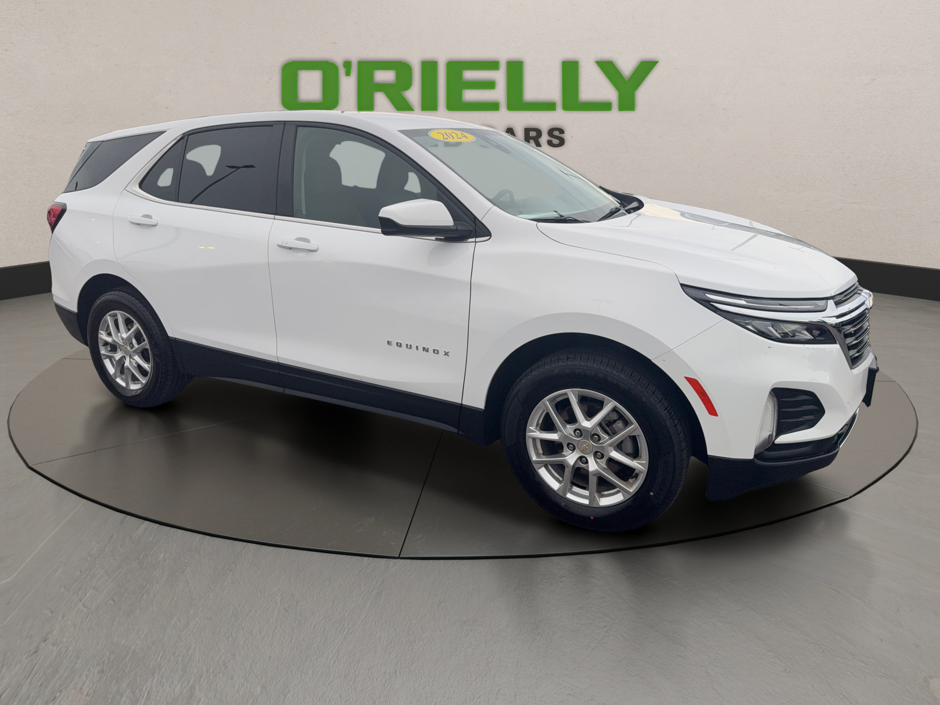 Used 2024 Chevrolet Equinox LT AWD/4WD image 8