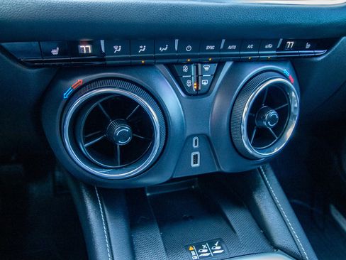 Used 2023 Chevrolet Blazer LT w/ Sound & Technology Package image 18