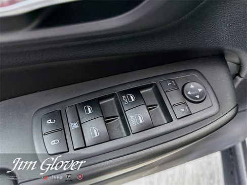 Used 2019 Jeep Cherokee Trailhawk w/ Trailer Tow Group image 21