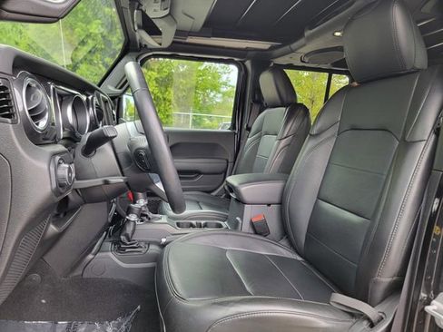 Certified 2022 Jeep Wrangler Unlimited Sahara AWD/4WD image 20