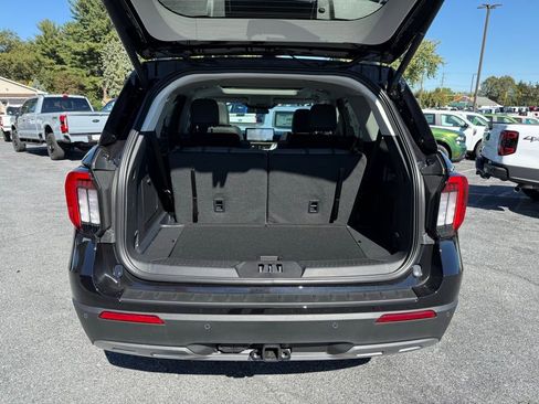 New 2025 Ford Explorer Active w/ Active Comfort Package image 31