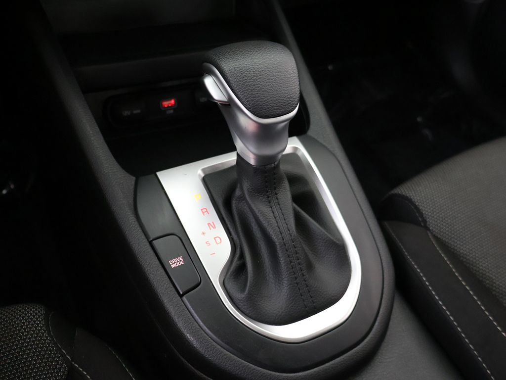 Used 2022 Kia Forte LXS w/ LXS Technology Package FWD image 45