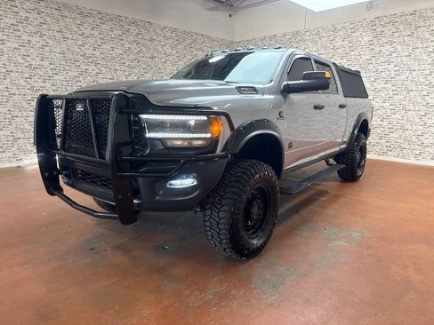 Used 2020 RAM 2500 Tradesman AWD/4WD image 3