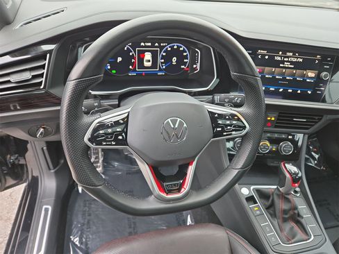 Used 2022 Volkswagen Jetta GLI Autobahn image 35