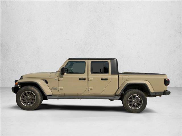 Used 2020 Jeep Gladiator Overland AWD/4WD image 9