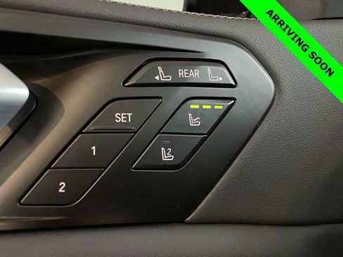 Used 2023 BMW X7 xDrive40i w/ Executive Package image 37