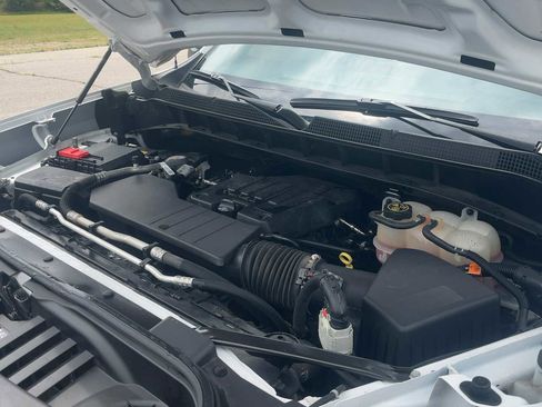Used 2022 Chevrolet Silverado 1500 W/T w/ WT Value Package RWD image 11