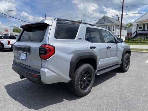 New 2026 Toyota 4Runner 4WD image 3