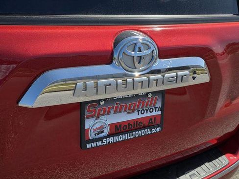 Certified 2022 Toyota 4Runner Limited AWD/4WD image 36