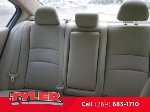 Used 2017 Honda Accord EX-L image 35