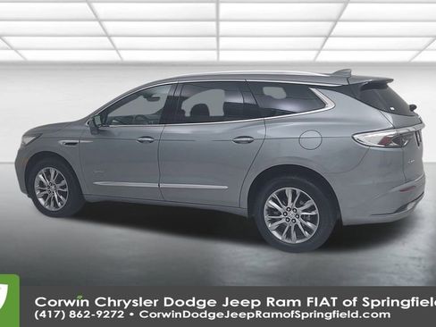 Used 2023 Buick Enclave Avenir w/ Trailering Package, 5000 lbs. image 10