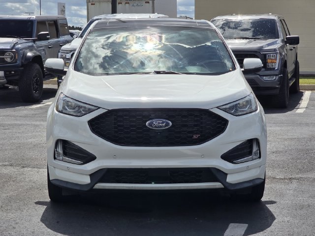 Used 2022 Ford Edge ST w/ Equipment Group 401A AWD/4WD image 2