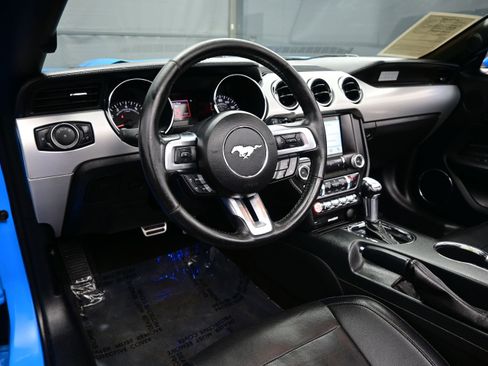 Used 2017 Ford Mustang GT Premium RWD image 12
