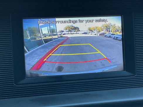 Used 2020 Hyundai Elantra SE w/ Cargo Package (C1) image 28