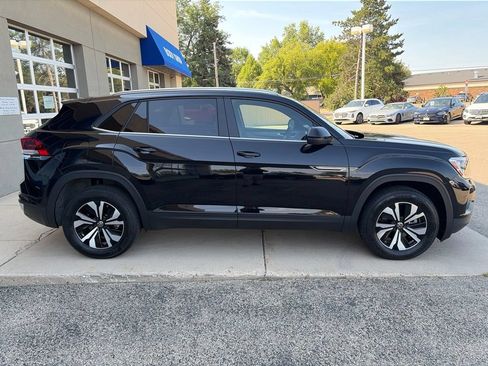 Certified 2026 Volkswagen Atlas Cross Sport SE AWD/4WD image 10