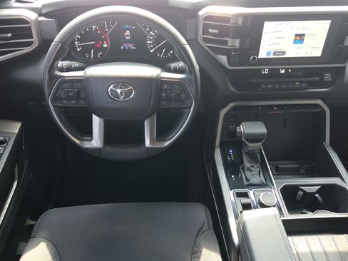 Certified 2025 Toyota Tundra SR5 w/ SR5 Convenience Package AWD/4WD image 13