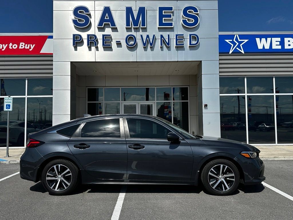 Used 2023 Honda Civic LX image 4
