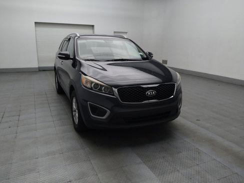 Used 2018 Kia Sorento LX image 13