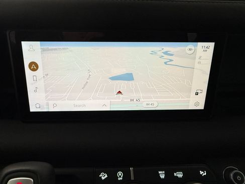 Certified 2024 Land Rover Defender 110 X-Dynamic SE image 23