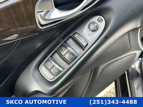 Used 2018 INFINITI Q50 Luxe w/ Essential Package (3.0T Luxe) image 22