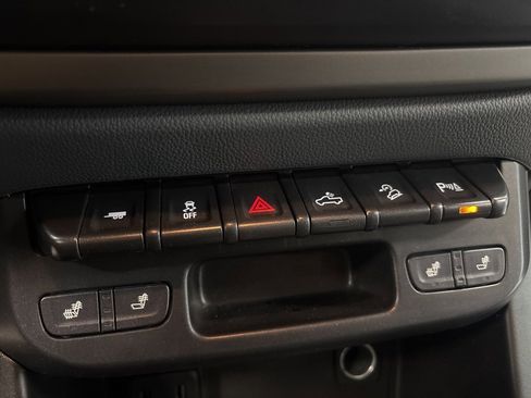 Used 2022 Chevrolet Colorado Z71 image 20