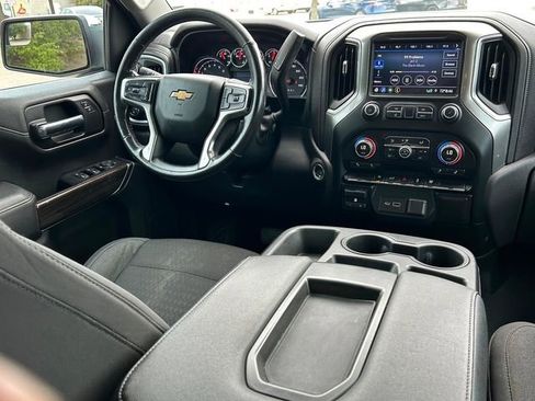 Used 2019 Chevrolet Silverado 1500 LT w/ Texas Edition image 15