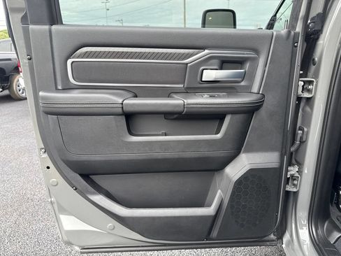 New 2026 RAM 2500 Big Horn AWD/4WD image 21
