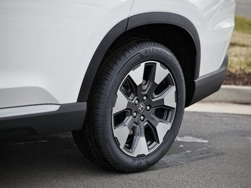 New 2026 Honda Pilot Elite image 7