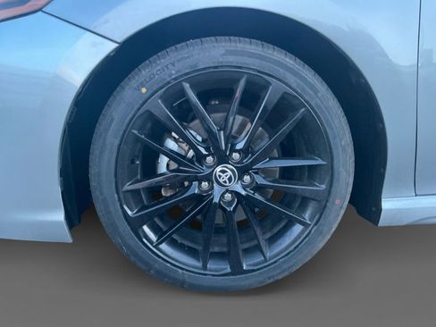 Used 2023 Toyota Camry XSE image 14