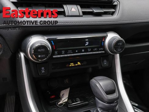 Used 2023 Toyota RAV4 XLE FWD image 19