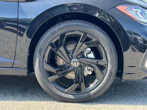 New 2026 Volkswagen Jetta SE image 6