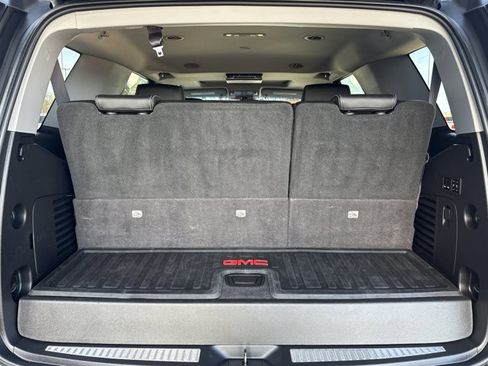Used 2017 GMC Yukon Denali w/ Open Road Package image 12