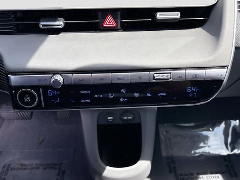 Used 2024 Hyundai Ioniq 5 SEL image 16