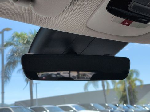 Used 2025 Kia EV6 Light w/ Light LR Technology Package RWD image 27