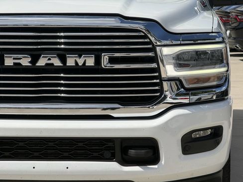 Used 2024 RAM 2500 Laramie AWD/4WD image 8