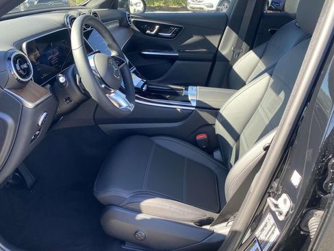 Certified 2025 Mercedes-Benz GLC 300 4MATIC image 16