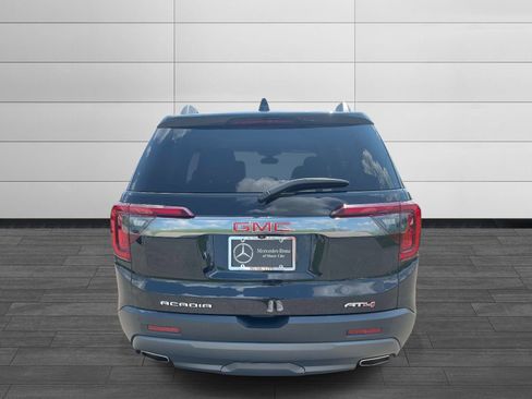 Used 2023 GMC Acadia AT4 w/ Preferred Package AWD/4WD image 4