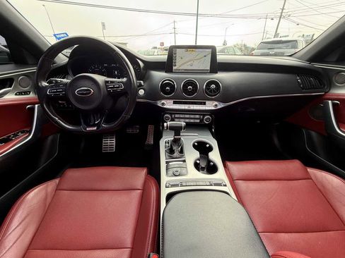 Used 2019 Kia Stinger GT1 image 17