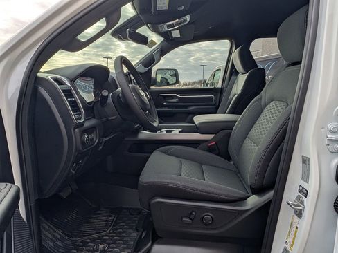 New 2026 RAM 1500 Big Horn AWD/4WD image 5