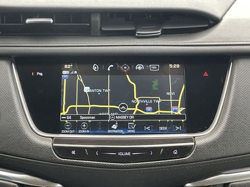 Used 2019 Cadillac XT5 Premium Luxury AWD/4WD image 23
