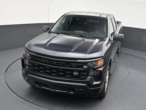 Used 2023 Chevrolet Silverado 1500 Custom image 19