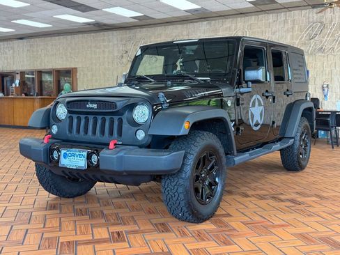 Used 2017 Jeep Wrangler Unlimited Sport AWD/4WD image 4