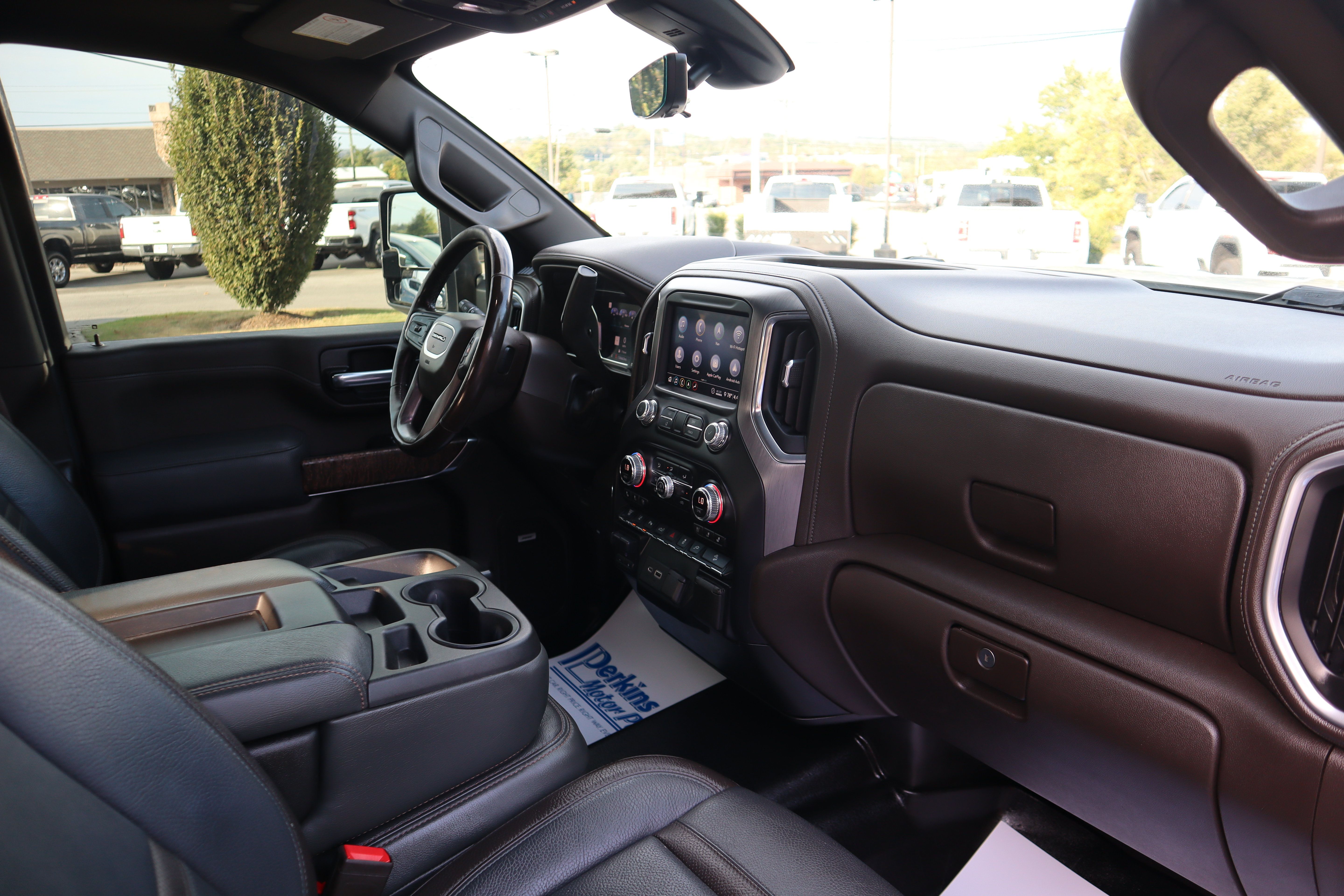 Used 2020 GMC Sierra 2500 Denali w/ Denali Ultimate Package AWD/4WD image 31