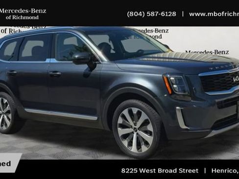 Used 2022 Kia Telluride EX w/ EX Premium Package FWD image 4