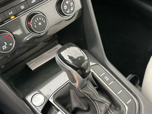 Certified 2024 Volkswagen Tiguan S image 15