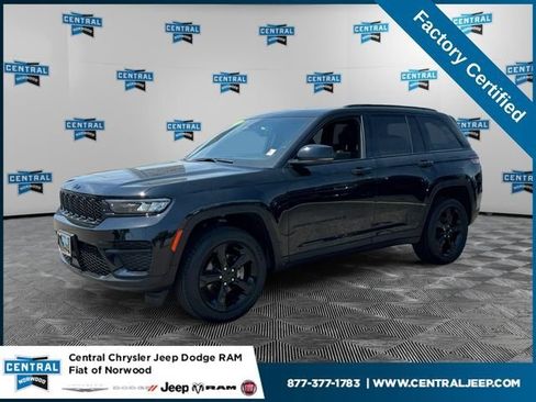 Used 2023 Jeep Grand Cherokee Altitude AWD/4WD image 1