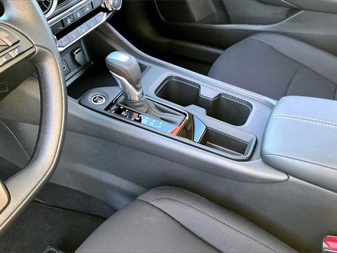 Certified 2025 Nissan Sentra S image 17