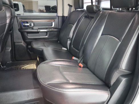 Used 2018 RAM 2500 Laramie AWD/4WD image 10